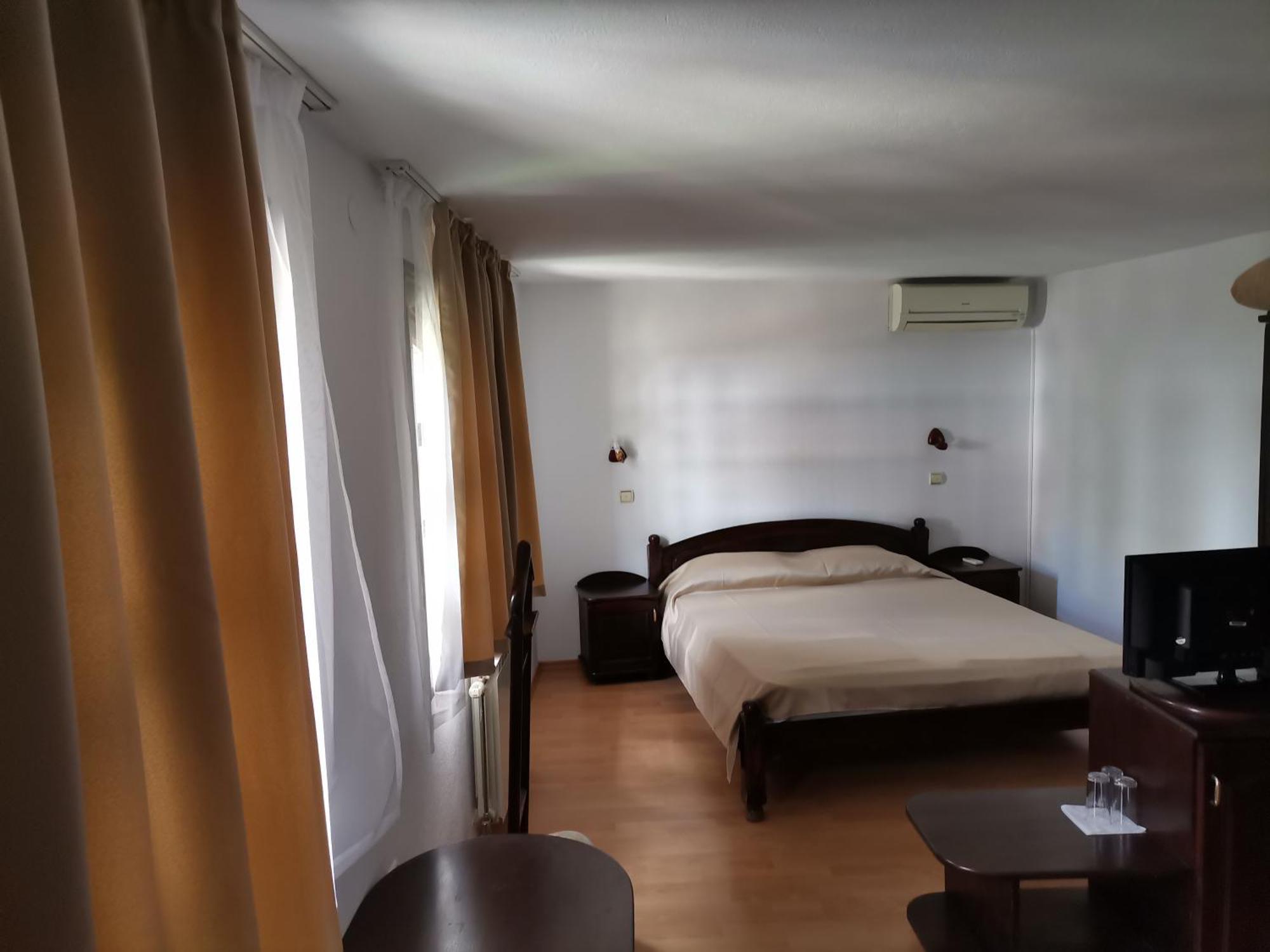 Hotel Bolyarka Мелник Номер фото