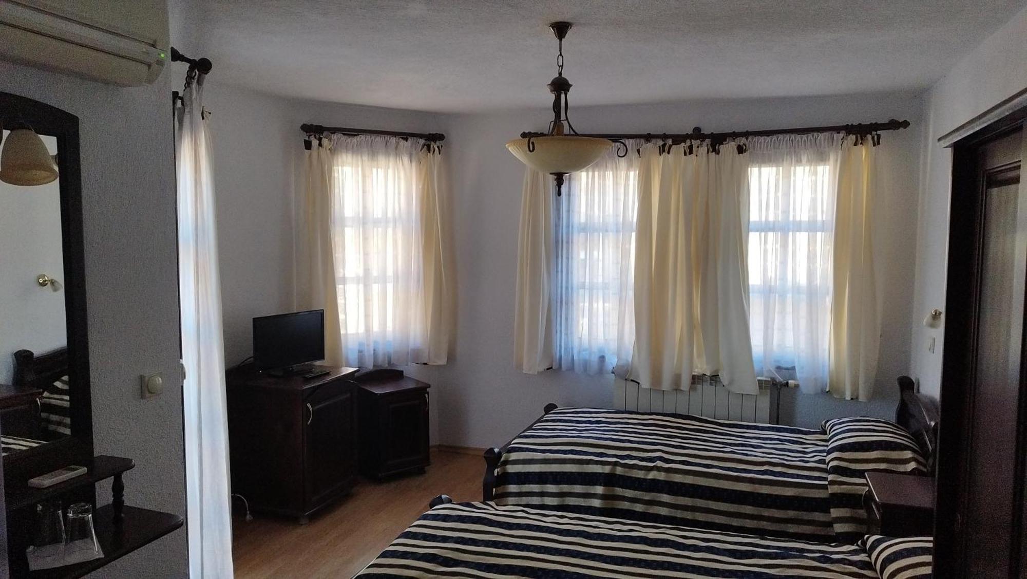 Hotel Bolyarka Мелник Номер фото